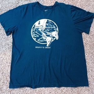 ! Nike "Gravity's Enemy" t-shirt